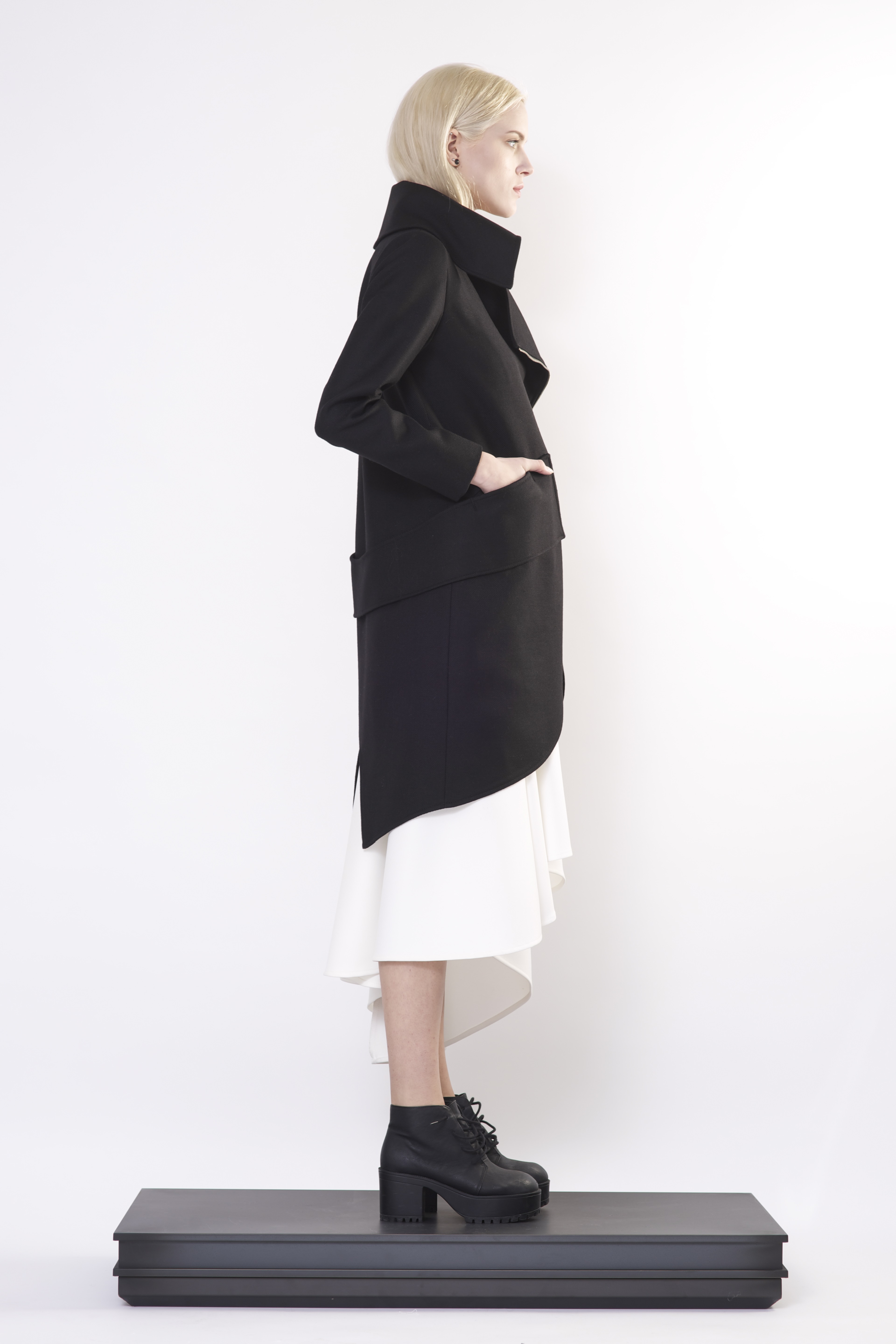 big collars coat with zipper and big collar diana paukstyte big collars coat with zipper and big collar diana paukstyte